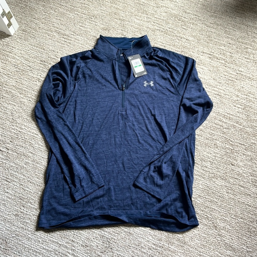 Light Weight UA Men’s 1/4 zip